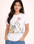 Cute Anime Mother Cat and Kittens Aesthetic T-Shirt